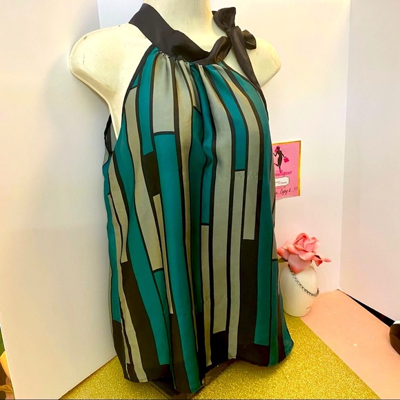 Sleeveless Blouse size S / M - Picture 2 of 13